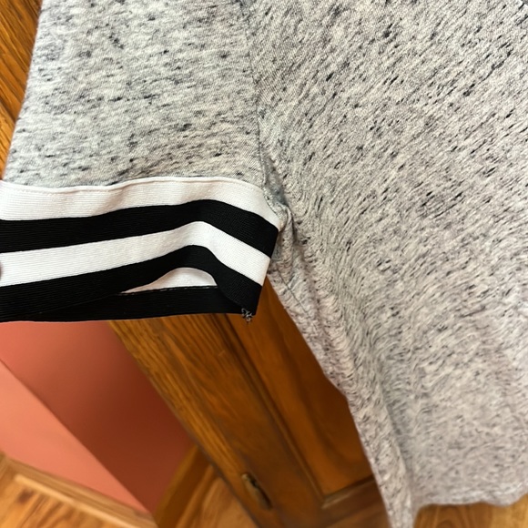 Pink shoe sleeve t - Picture 4 of 5